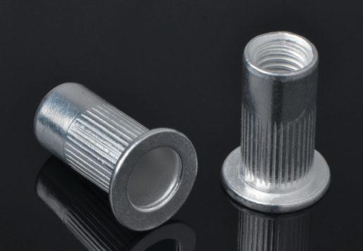 Aluminyo flat head knurled body rivet nut bukas na uri